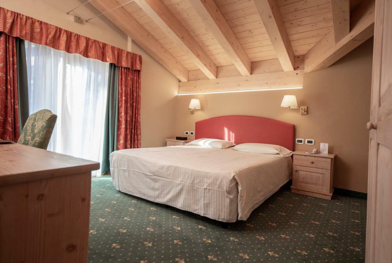 Hotel Dolomiti Moena Exteriér fotografie